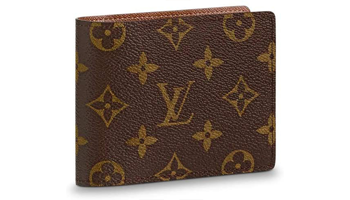 Louis Vuitton Slim Purse review/What fits inside & is it worth it