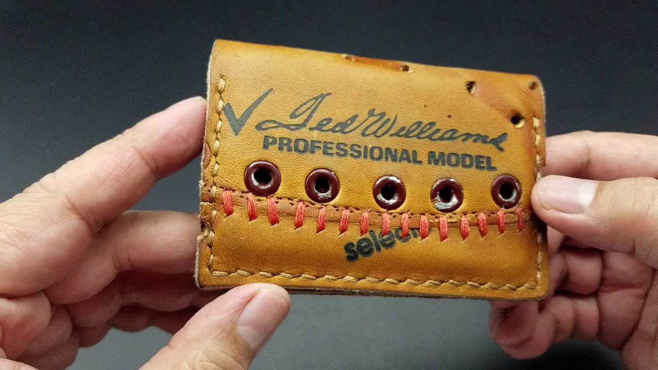 Handcrafted Louisville Slugger baseball glove wallet -  Österreich